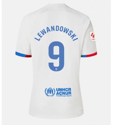 Lacne Muži Futbalové dres Barcelona Robert Lewandowski #9 2023-24 Krátky Rukáv - Preč